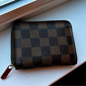 AUTHENTIC Louis Vuitton Damier Ebene Zippy Coin Wallet